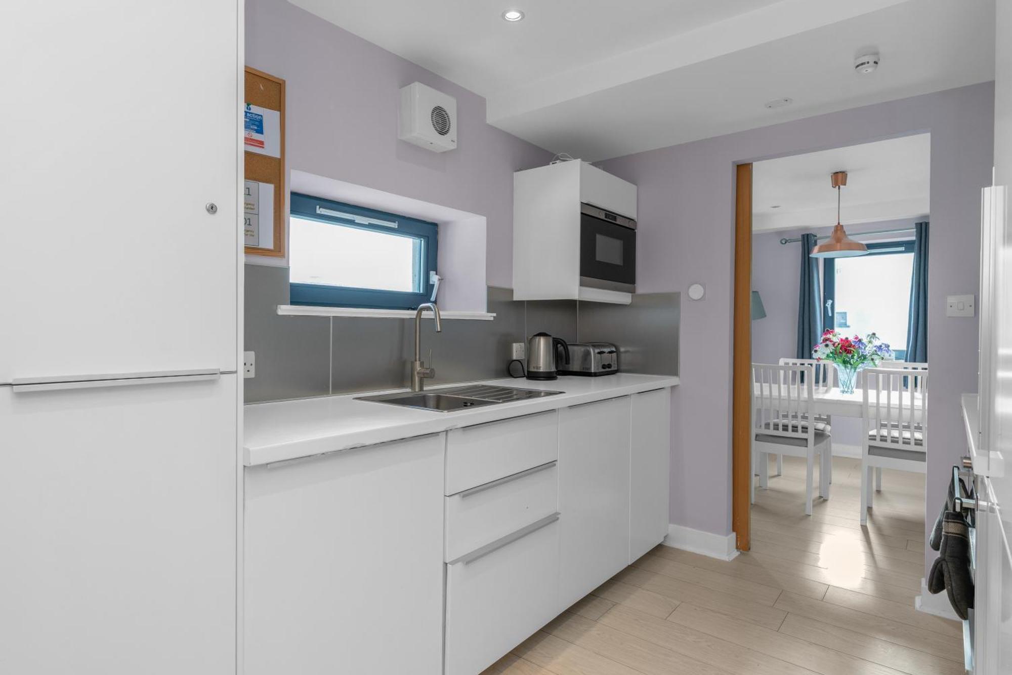 Gorgeous Old Town Hideaway Apartment Edinburgh Bagian luar foto